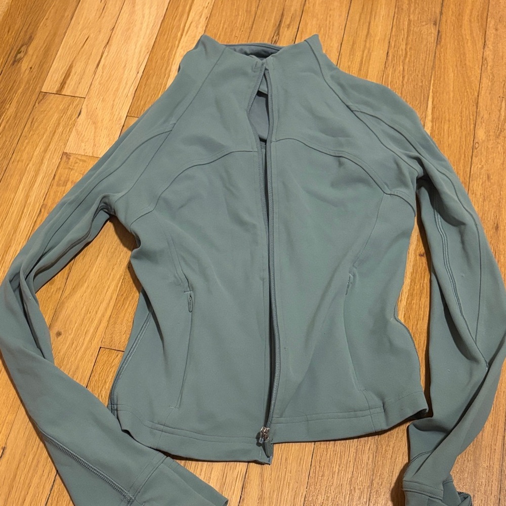 lululemon athletica Women's Utility Jacket in Sage